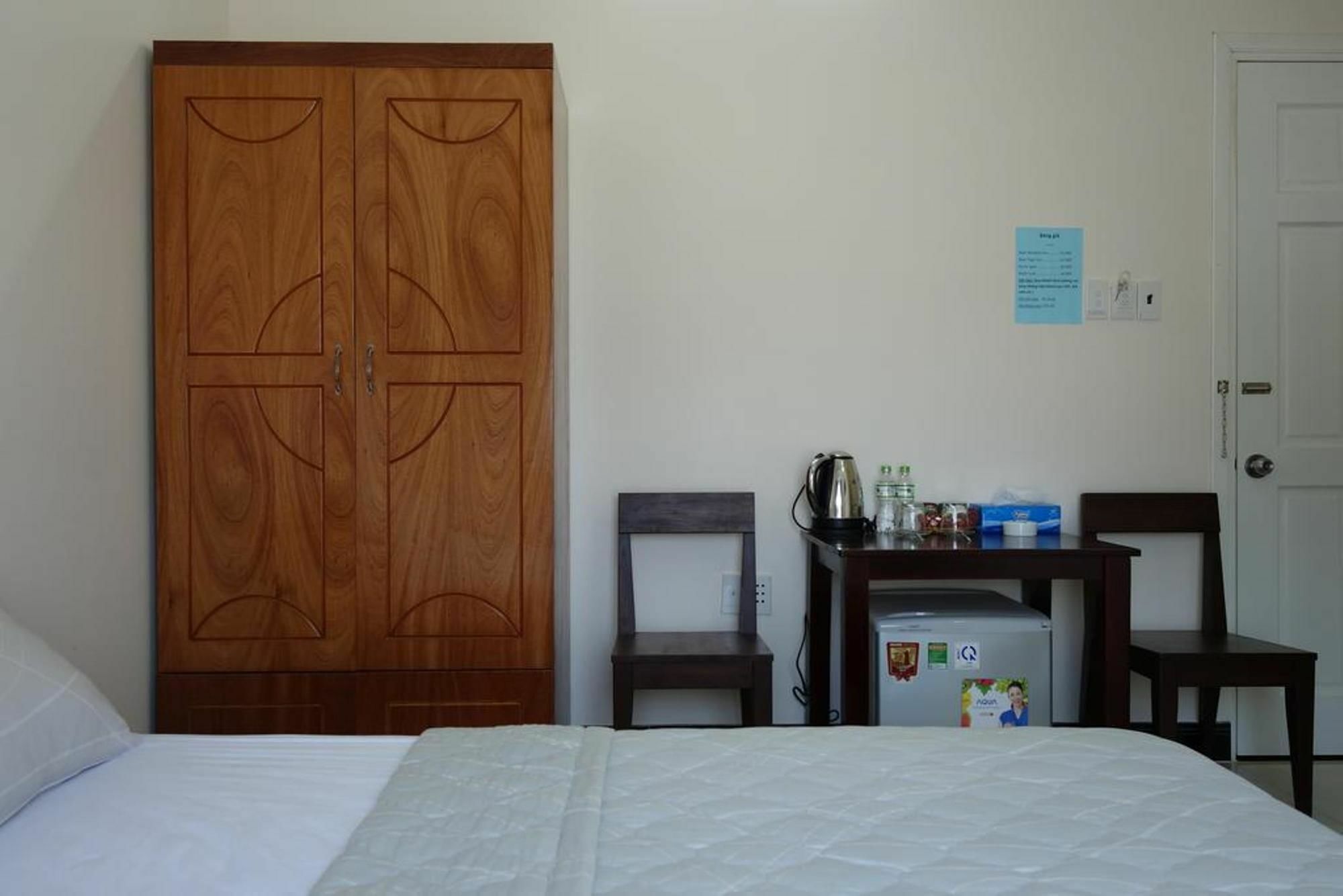 דואונג דונג Huong Quang Guesthouse מראה חיצוני תמונה